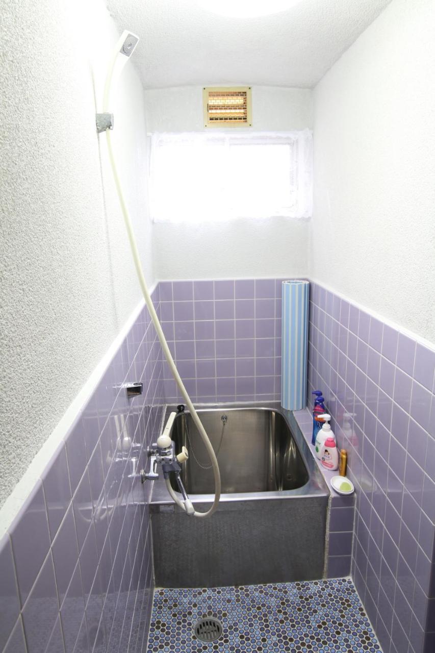 Ferienhaus 2 Floors Japanese Style, Direct To Kix, 10mins Train To Namba, 5mins Walk To Stn , 2-6ppl *